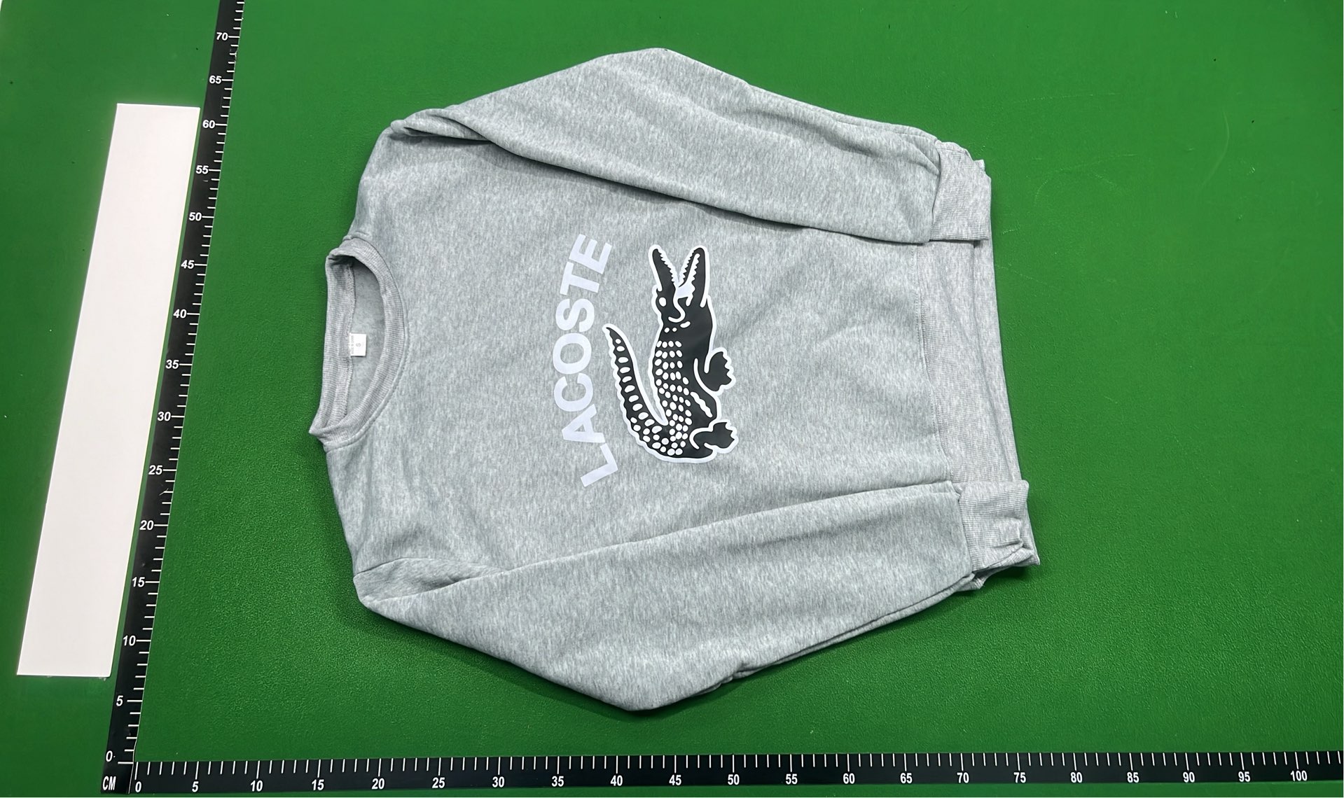 Lacoste Sweatshirt