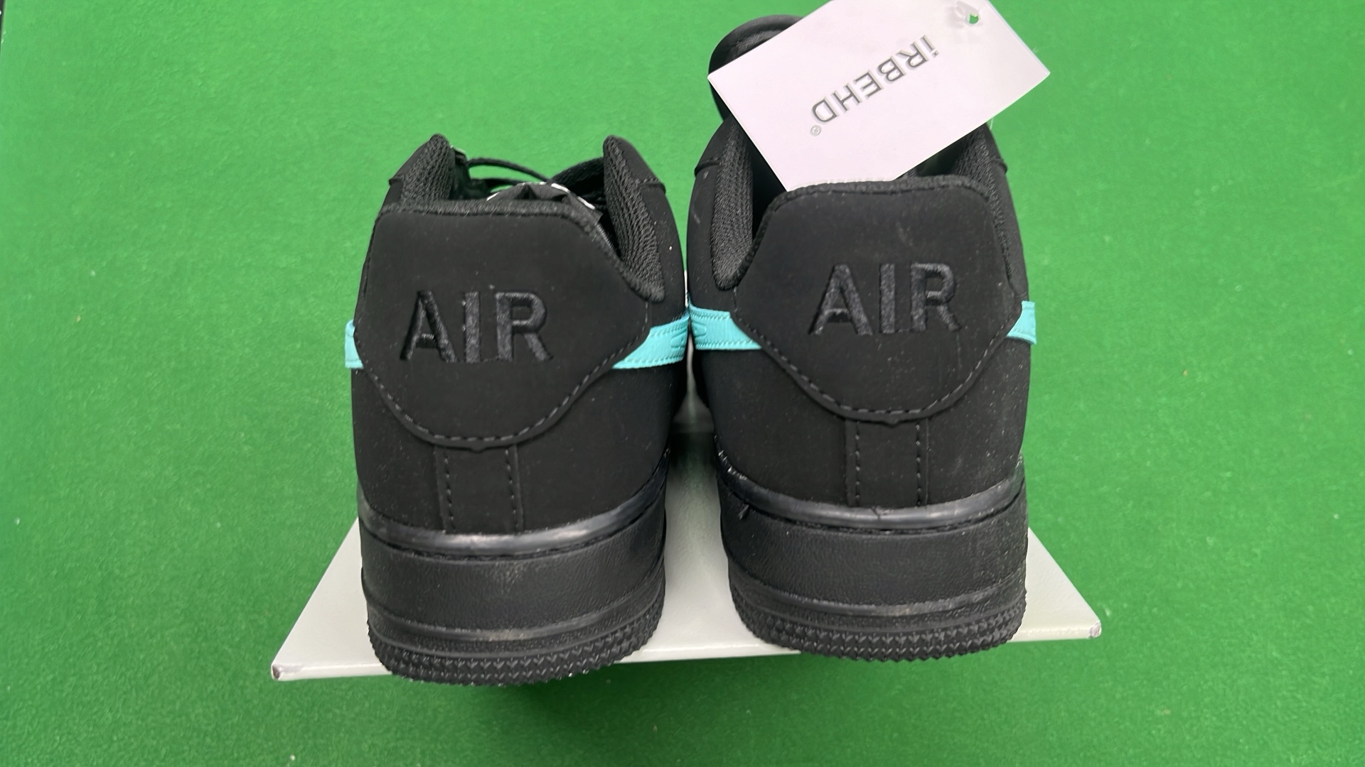 Nike Air Force 1 Sneakers