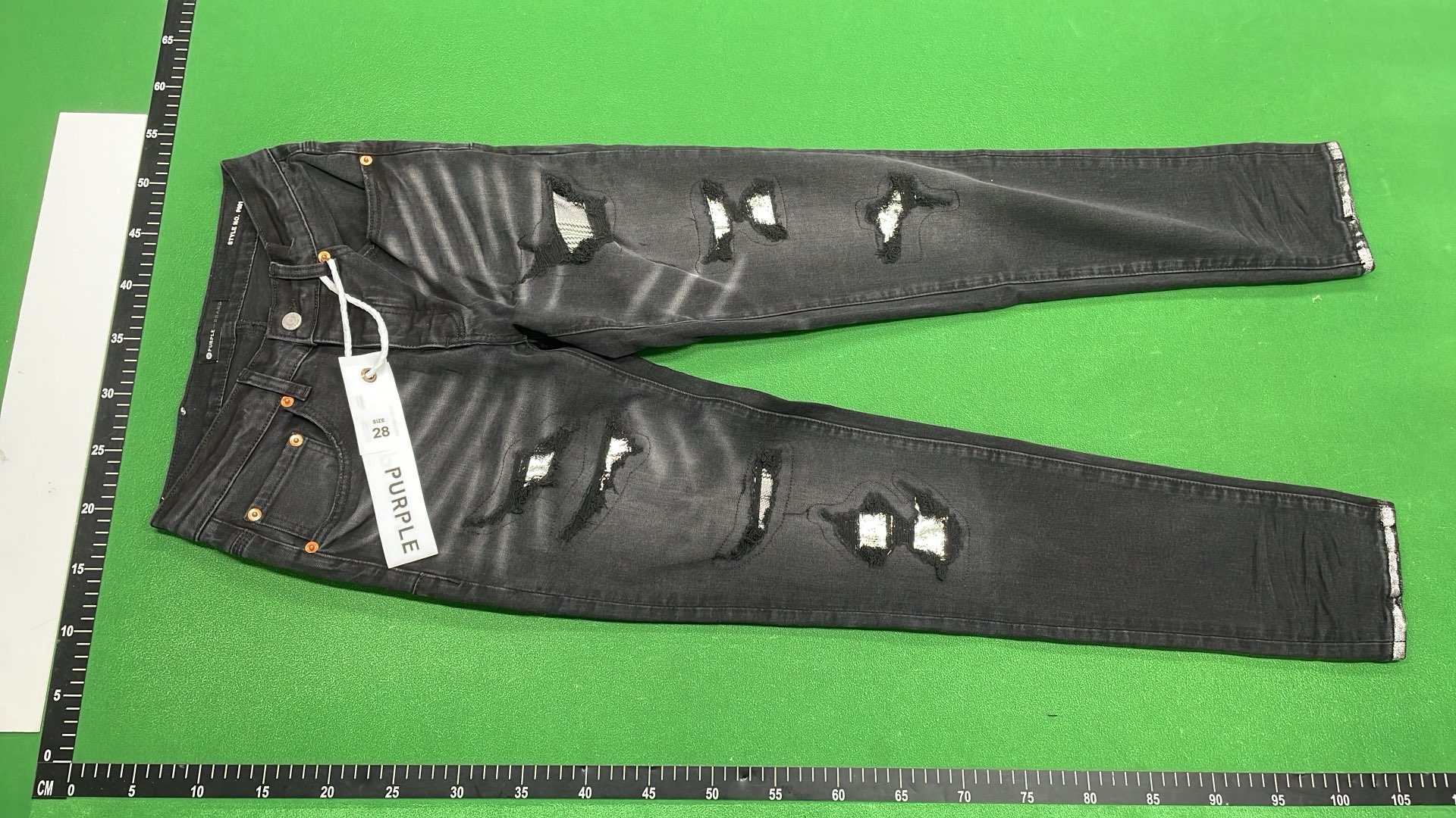 Amiri Jeans