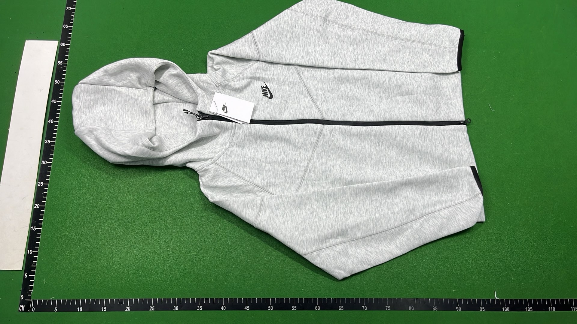 NIKE Tech set